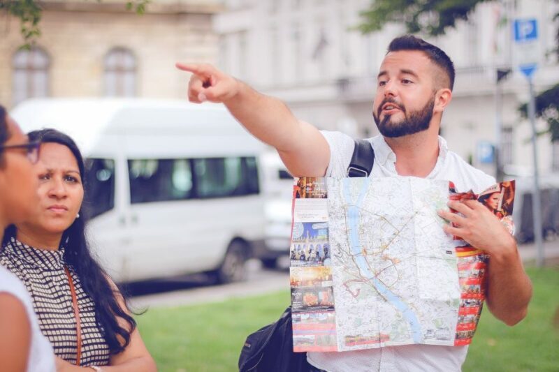 Budapest: Private 3-hour Guided City Tour by Bus - An In-Depth Look at the Budapest Private City Tour
