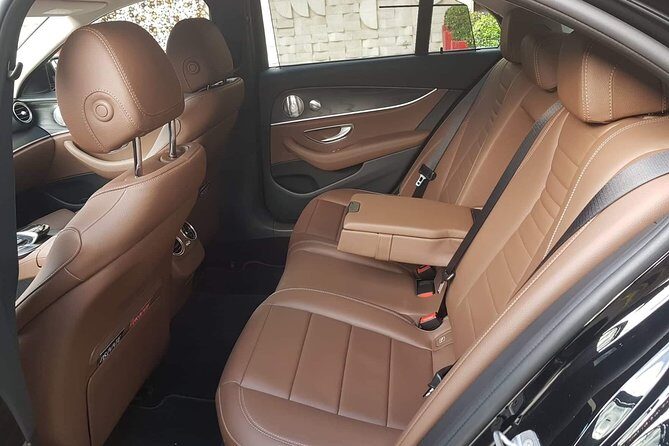 Budapest Private Airport Transfer in a Luxury Car - Final Thoughts: Who Should Consider This Service?