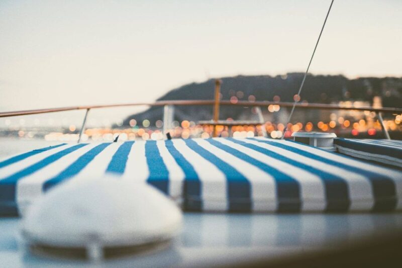 Budapest: Private Danube Yacht Cruise with Welcome Drink - What’s Included and Optional Extras