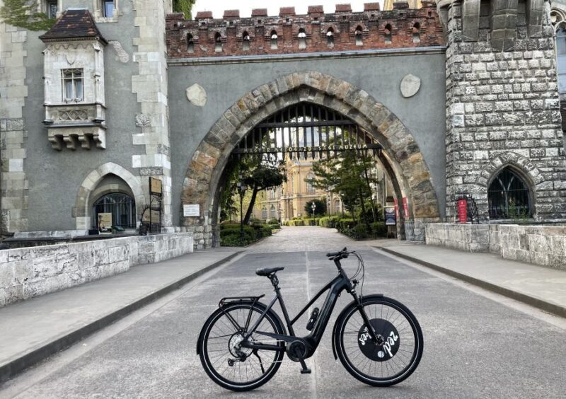 Budapest: Private E-Bike Sightseeing Tour - An In-Depth Look at the Budapest Private E-Bike Tour