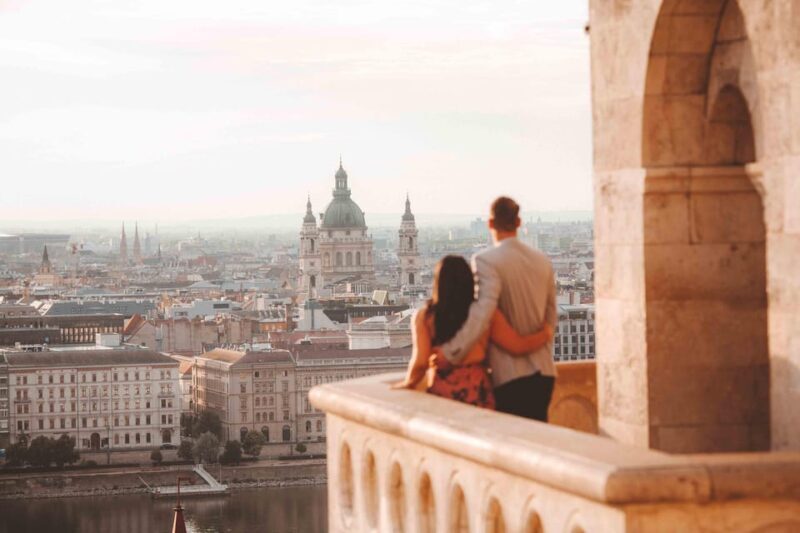 Budapest: Private Photoshoot & Sightseeing - Key Points