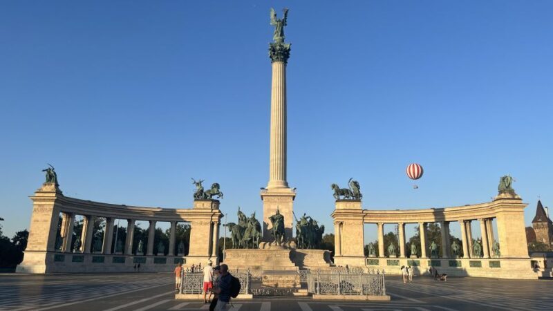 Budapest: private sightseeing tour by public transportation - The Sum Up