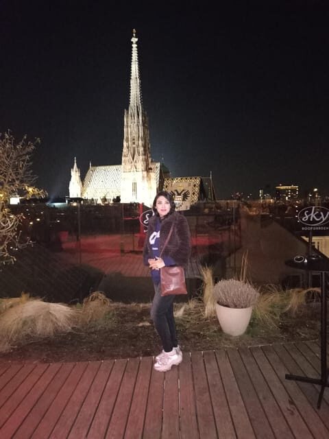 Budapest: Private Walking Tour with a Local Guide - Budapest: Private Walking Tour with a Local Guide