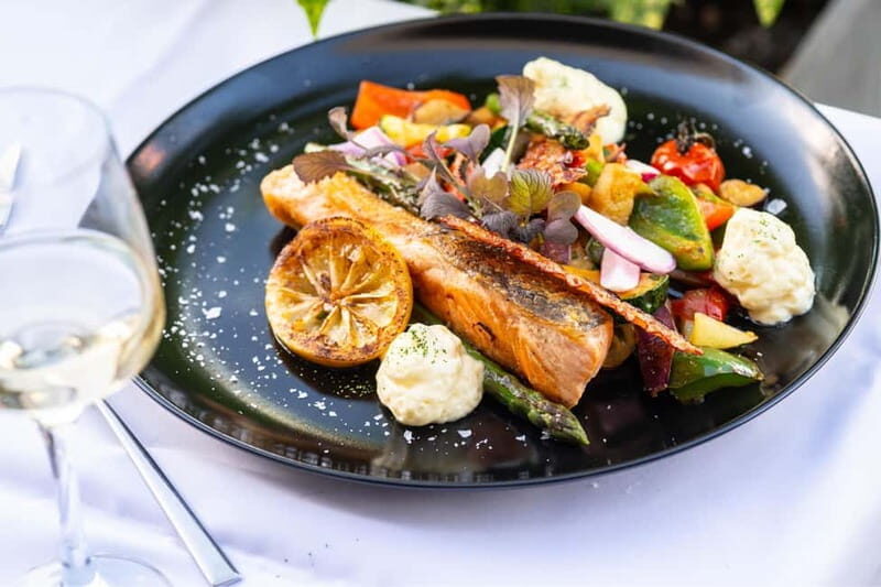 Budapest: Rudas Spa Entry with 3-Course Meal - FAQs