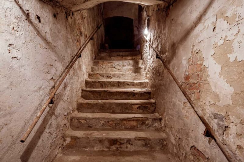 Budapest: Secrets of the Old Town of Buda Guided Walk - The Sum Up