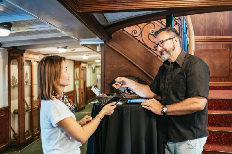 Budapest: Sightseeing Cruise on the Danube - Authentic Insights from Travelers