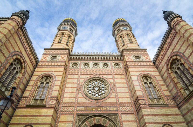 Budapest Sightseeing Tour With Private Transportation - Authenticity and Local Flavor