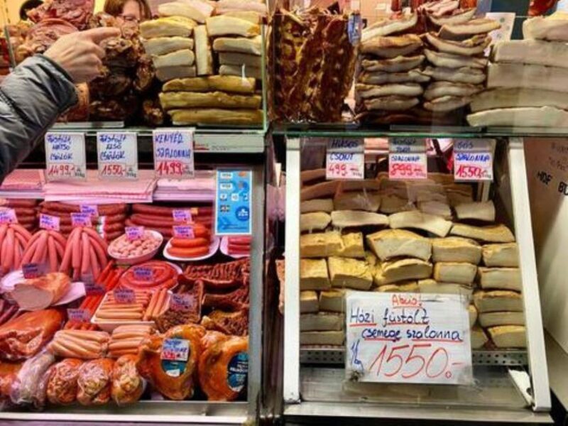 Budapest Streetfood Heaven: Tasting and Markets with a local - Why This Tour Works Well