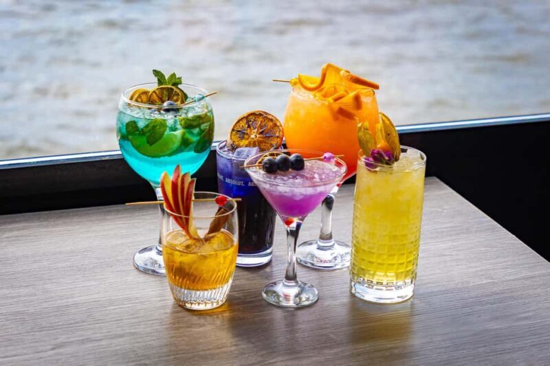 Budapest: Sunset Cocktail Cruise - FAQ