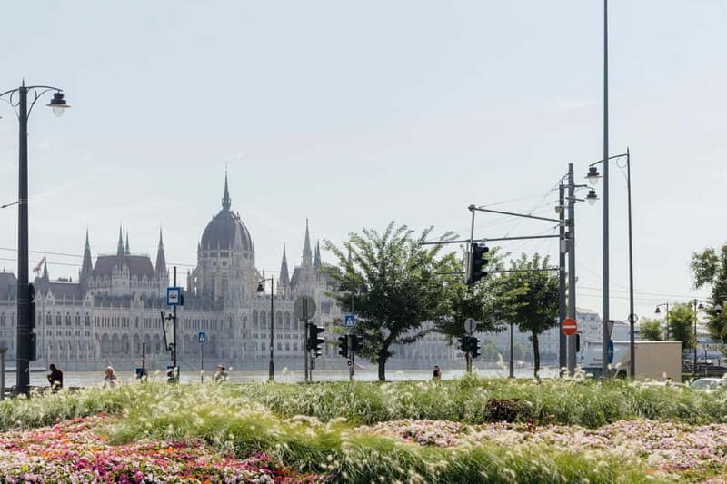 Budapest Thermal Baths Tour & Folk Music Performance - Discover Budapest’s Thermal Baths & Folk Music Scene in a 4-Hour Guided Tour