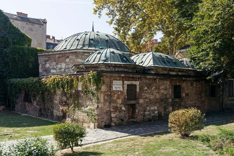 Budapest Thermal Baths Tour & Folk Music Performance - An In-Depth Look at Budapest’s Thermal Baths & City Highlights