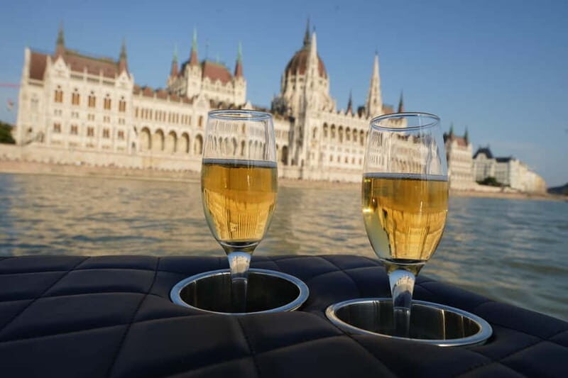 Budapest: Unique Danube River Sightseeing Cruise - A Quick Snapshot of the Experience