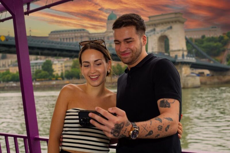 Budapest: Unlimited Prosecco and Wine Sightseeing Cruise - The Real Value