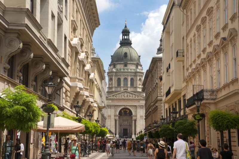 Budapest Walking Tour with a Professional Local Guide - Final Thoughts: Who Should Book This Tour?