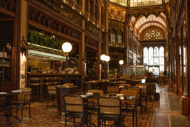 Budapest Wine tasting & Downtown Walk - Discover Budapest’s Vibrant Heart with a Wine & Downtown Walk