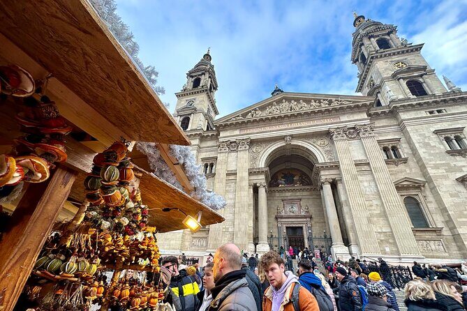 Budapest Wonderland - A Christmas Market Tour with Chimney Cake & Mulled Wine - In-Depth Look at the Budapest Wonderland Tour