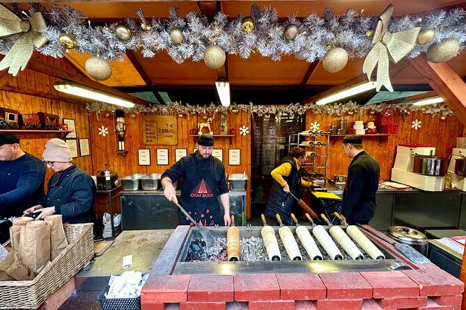 Budapest Wonderland - A Christmas Market Tour with Chimney Cake & Mulled Wine - The Sum Up