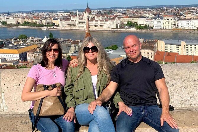 Budapest's Highlights- Half Day Tour - Who Should Book This Tour?
