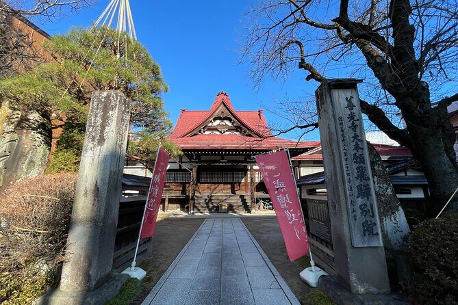 Buddhism morning prayer ceremony in Takayama - A Close-up Look at the Experience