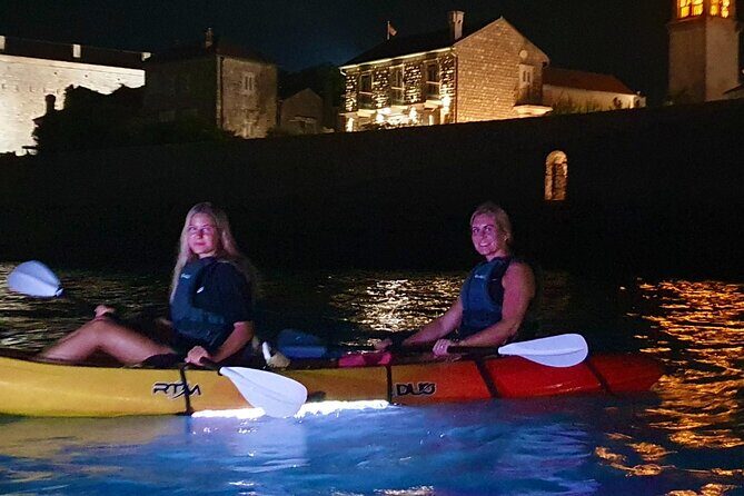 Budva: 2-Hour «Night Lights» Kayak Tour - FAQs