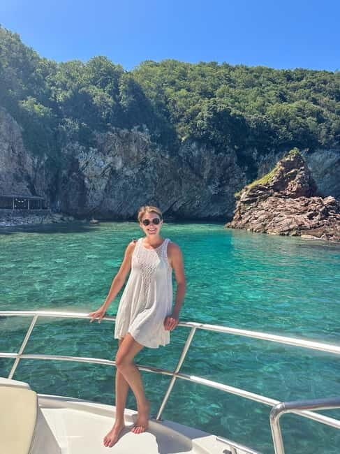 Budva: Hidden paradise tour with snorkeling and lunch - The Experience in Detail