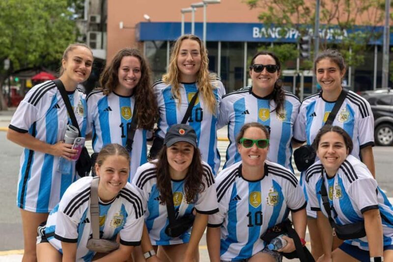 Buenos Aires: Boca Juniors and River Plate Tour with lunch - FAQ