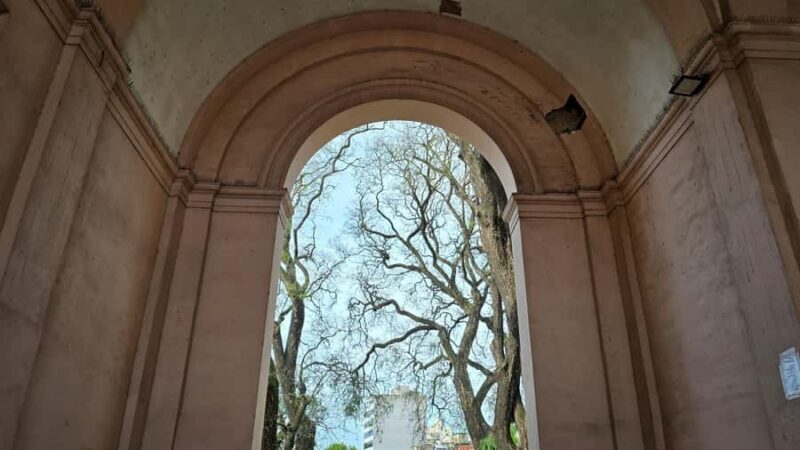 Buenos Aires: Chacarita, The Largest Cemetery In Argentina - Key Points