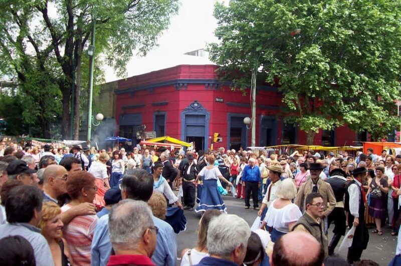 Buenos Aires Fairs: San Telmo & Mataderos Cultural Tour - A close-up look at the Buenos Aires Fairs: what to expect