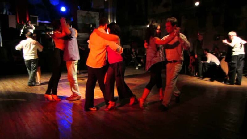 Buenos Aires: Milonga Tour with Tango Lesson - Key Points