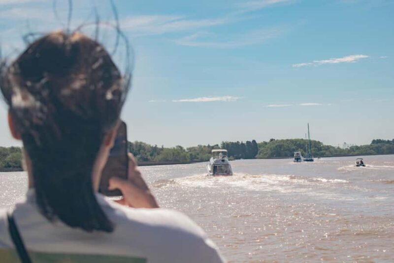 Buenos Aires: "Ticket"- 2hs of Navigation Premium to Tigre - Key Points