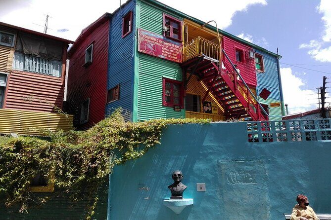 Buenos Aires Tour North & South With Optional Lunch - Key Points