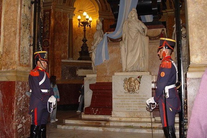 Buenos Aires Tour North & South With Optional Lunch - Who Should Consider This Tour?