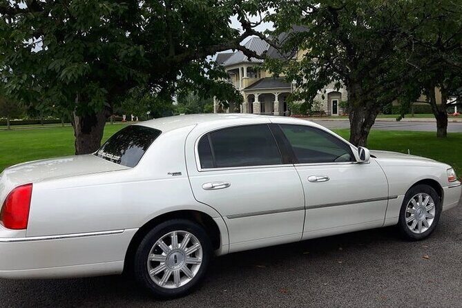 Buffalo Airport Transportation from Canadian Destinations - Key Points