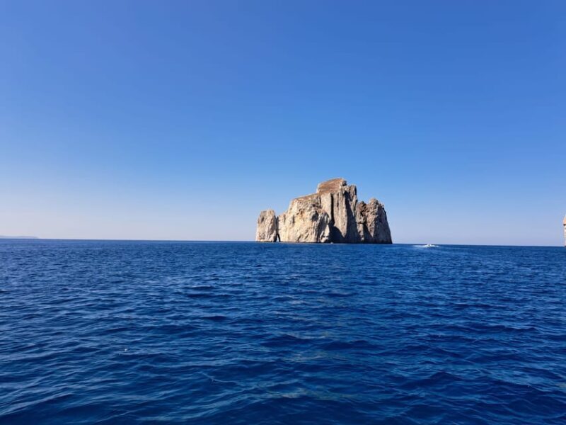 Buggerru: Boat Excursions Mines in the Blue - Key Points