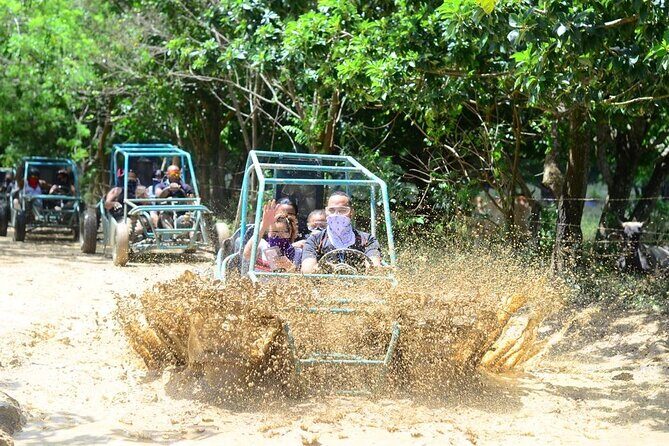 Buggy tour 4x4 experience Macau and visit the cave with pickup - Value and Practicality