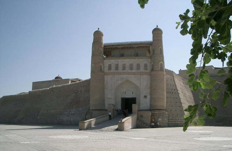 Bukhara: Full-Day Guided Tour with English-Speaking Guide - Practicalities and Tips
