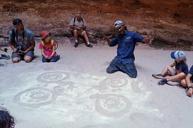 Bungle Bungle day trek from Halls Creek - Fly, 4wd, Trek - Booking & Practicalities