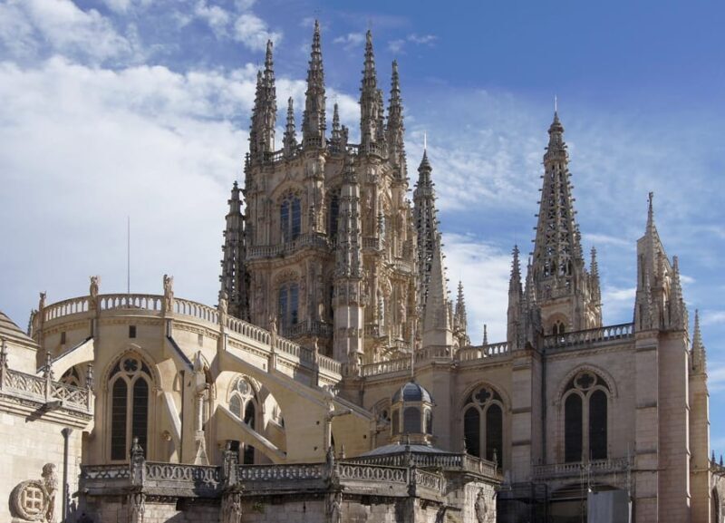 Burgos - Old Town Private Historic Walking Tour - A Walk Through Burgos’ History and Charm