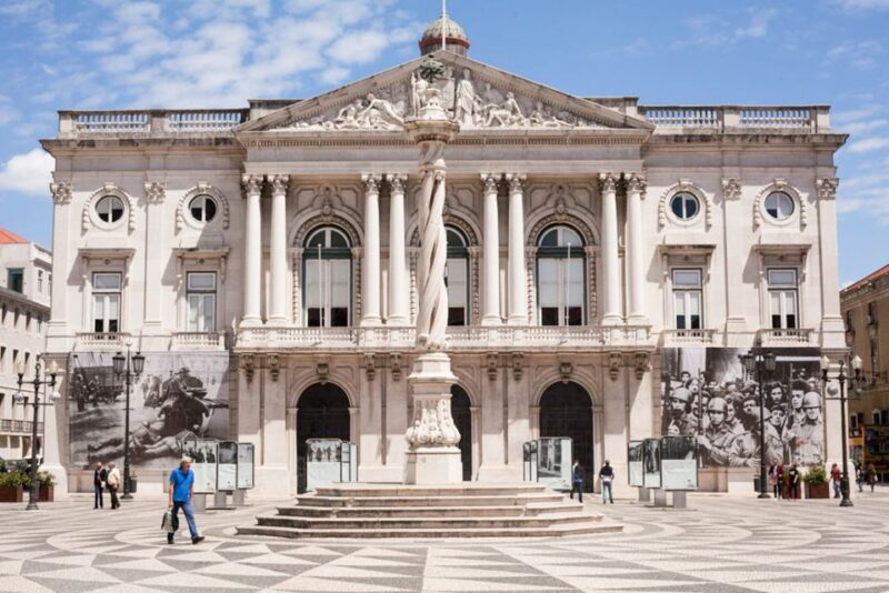 Burguês: Lisbon City Center Private Tuk Tuk Tour - FAQs