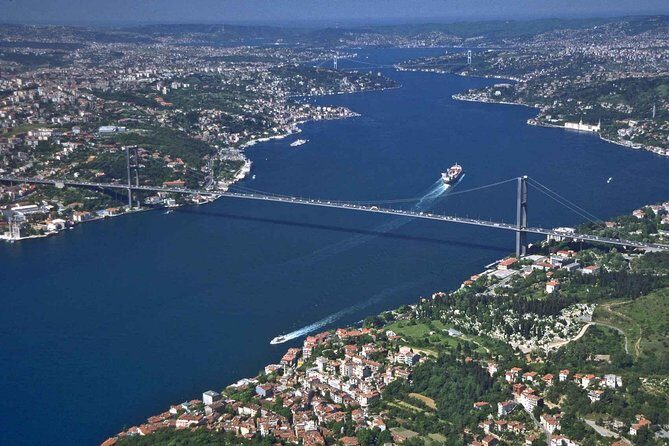 Bus and Boat Two Continents Tour in Istanbul - FAQ