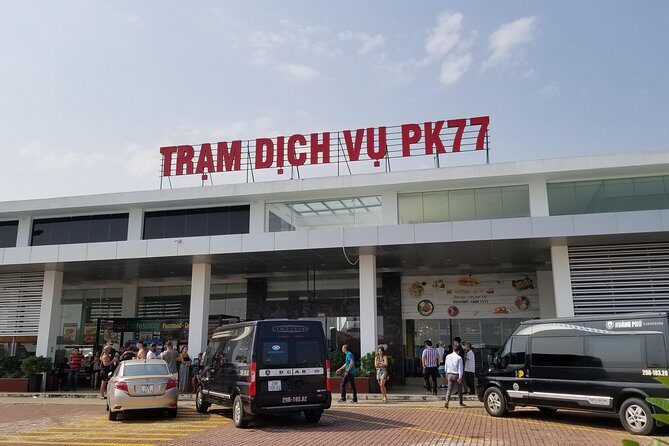 Bus Cat Ba to Hanoi - Who Will Love This Bus Service?