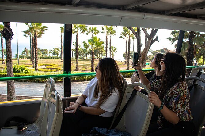 Bus Hop on - Hop off in Miraflores - Key Points