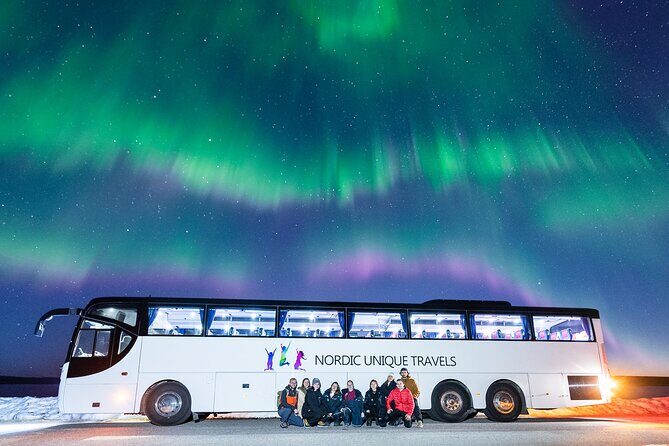 Bus Tour with Hunting Northern Lights - A Closer Look at the Northern Lights Bus Tour