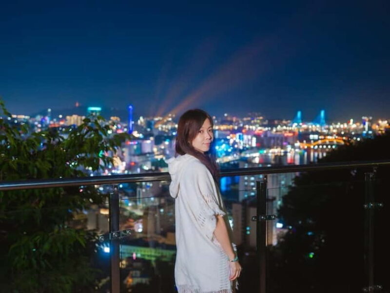 Busan Night - Guided Tour with Professional Photographer - Key Points