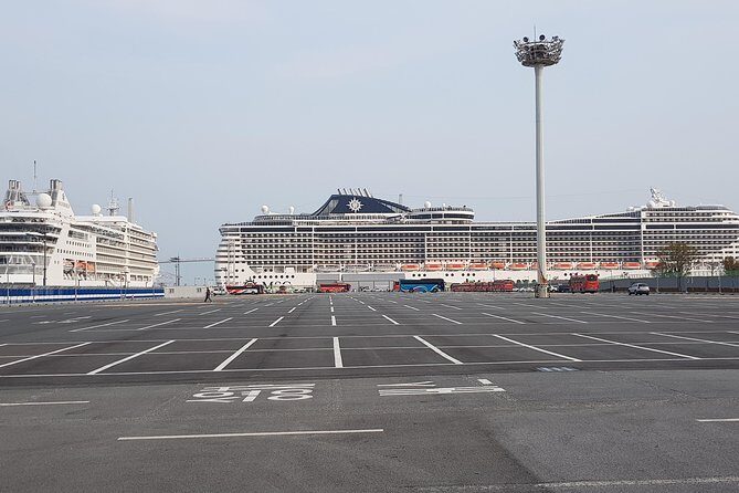 Busan ONE-DAY Highlights for PRIVATE CRUISE PASSENGER'S - A Deep Dive into the Busan Private Tour