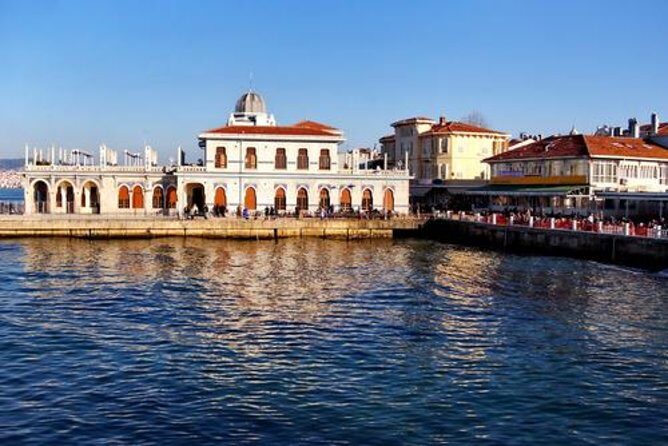 Buyukada Princes Island Guided Day Tour with lunch from Istanbul - Transportation and Group Size