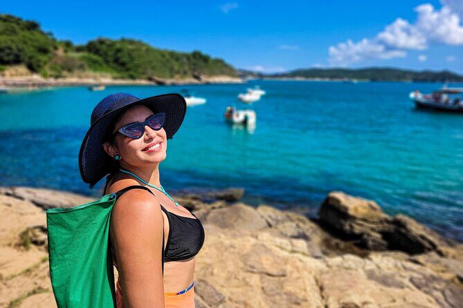 Búzios Full day: Boat and Trolley Tour with Lunch from Búzios - The Trolley Tour: A Relaxed View of Búzios