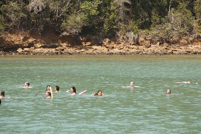 Búzios Full day: Boat and Trolley Tour with Lunch from Cabo Frio - Key Points