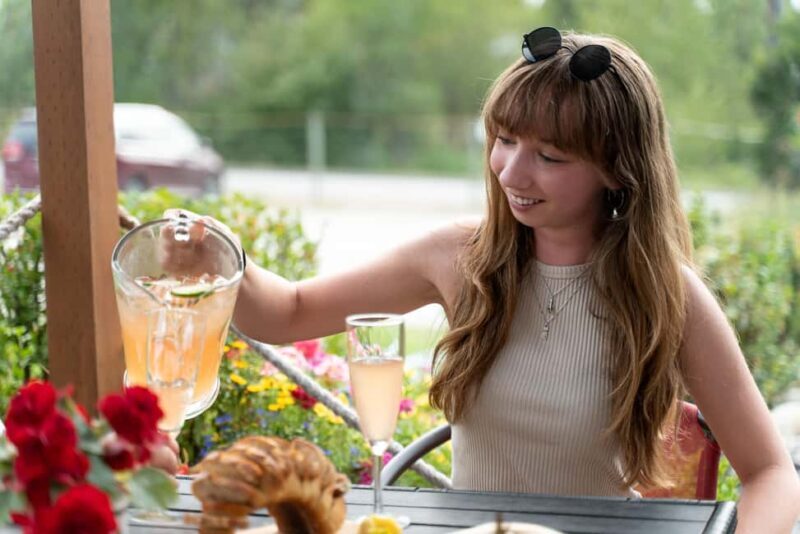 Buzz + Bites! Lunch for Two in East Kelowna - Buzz + Bites! Lunch for Two in East Kelowna: A Tasty Day Out