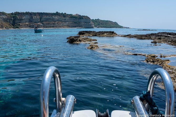 By boat between the sea and the most beautiful beaches! Capo Vaticano - Tropea - Briatico - A Closer Look at the Tropea Coastal Boat Tour